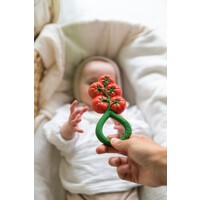 OLI & CAROL tomato rattle toy