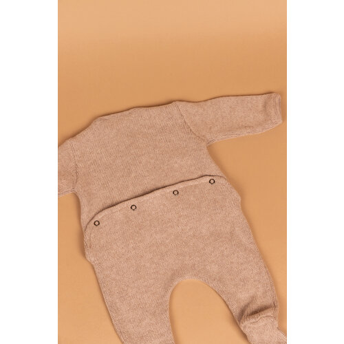 PEQUENO TOCON fleece onesie with feet - beige