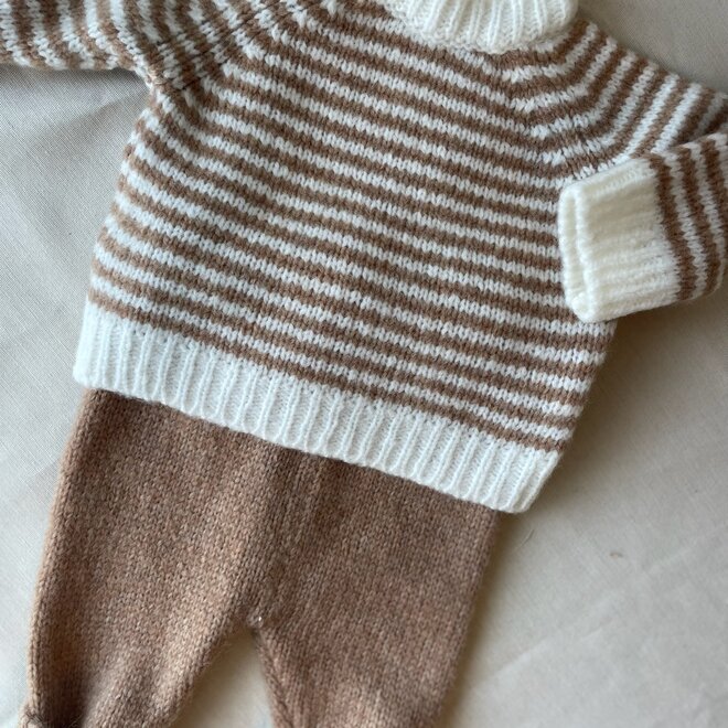 knitted baby pants wool - camel