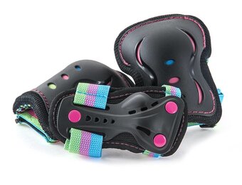 SFR ESSENTIALS KINDER BESCHERMINGSSET, 3 DELIG
