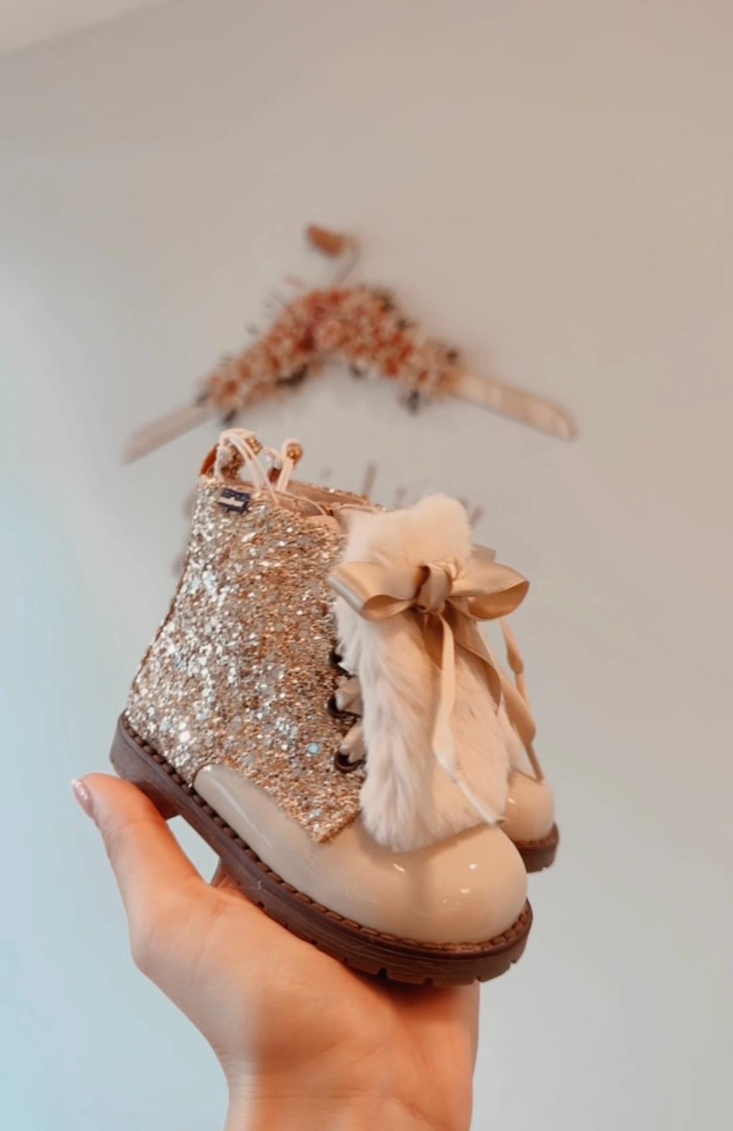 SCHOEN Laurence Beige Babyphine