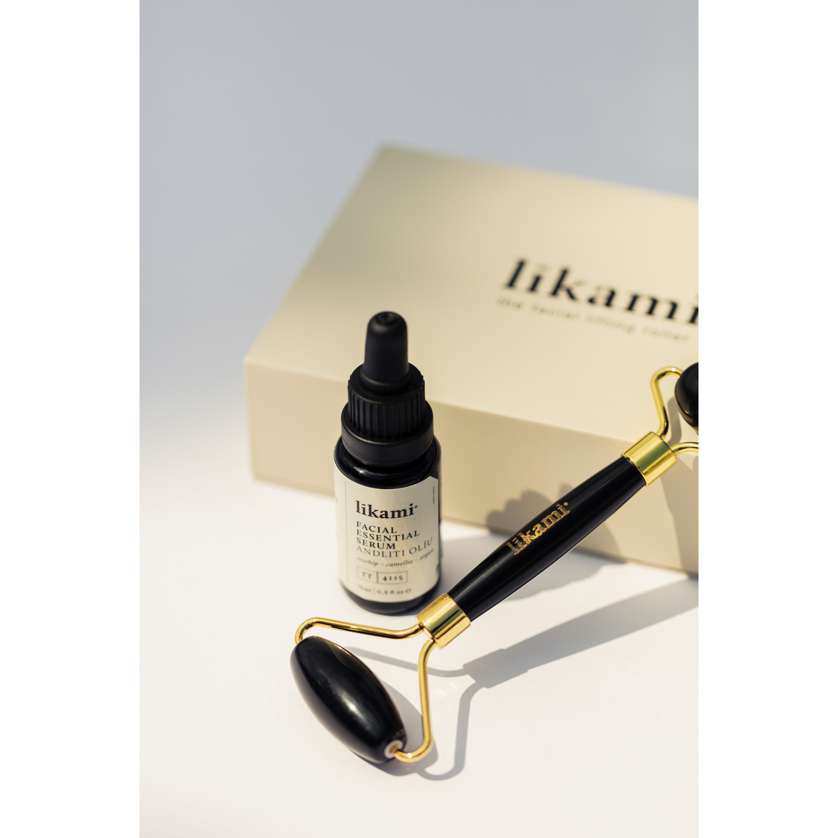 Lìkami Set Facial Essential Serum & Lifting Roller