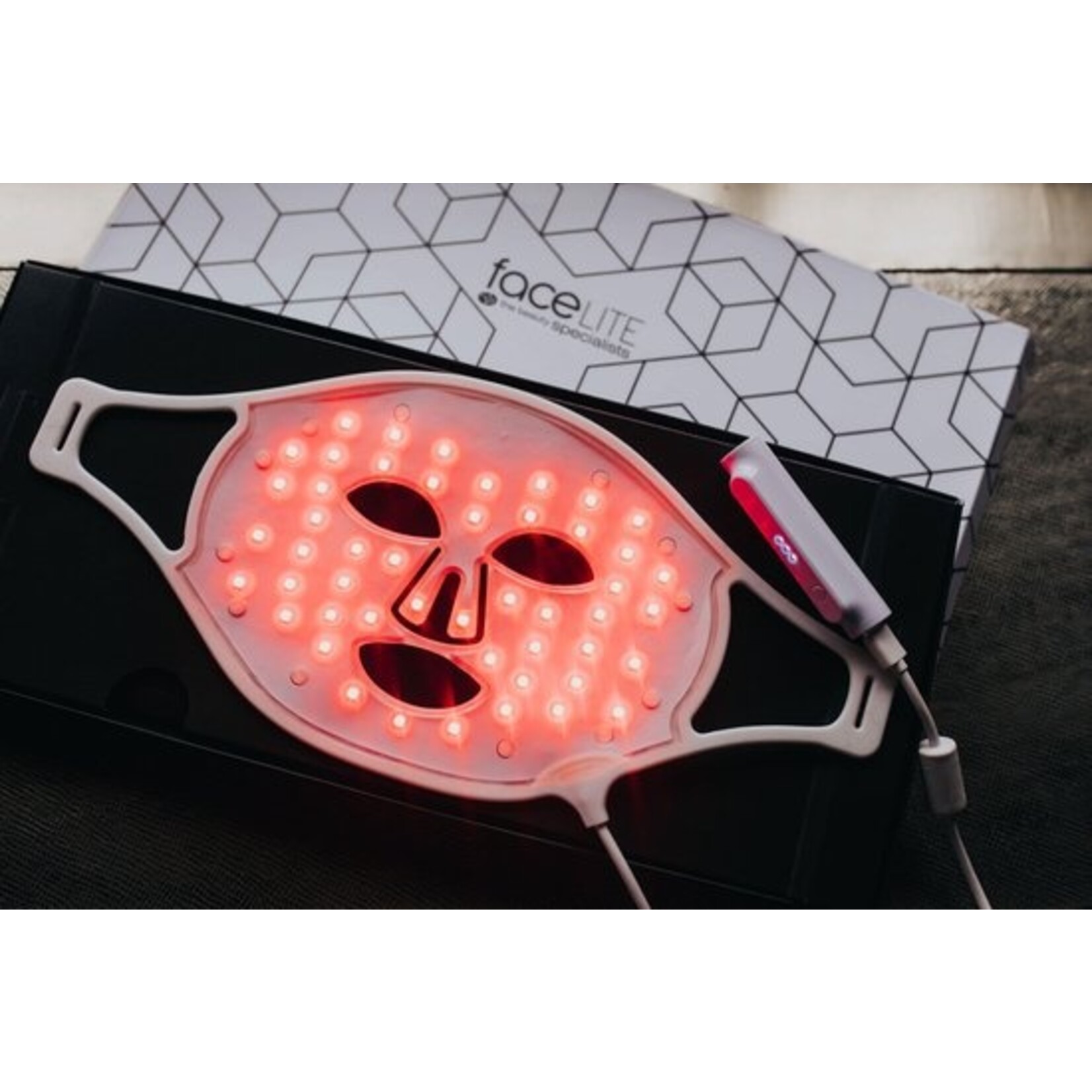 Omnilux FaceLite LED Mask