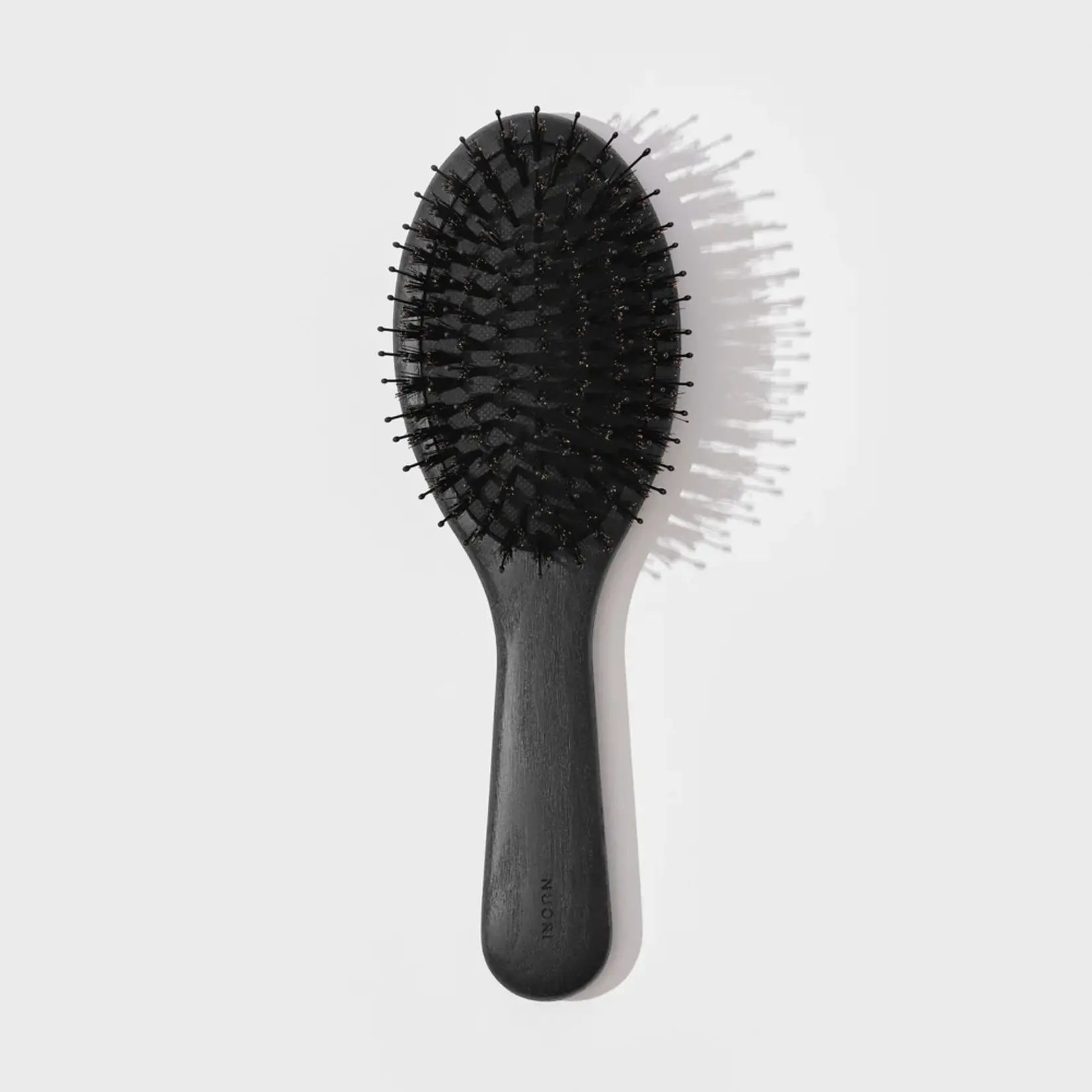 Nuori Nuori Revitalizing Hairbrush