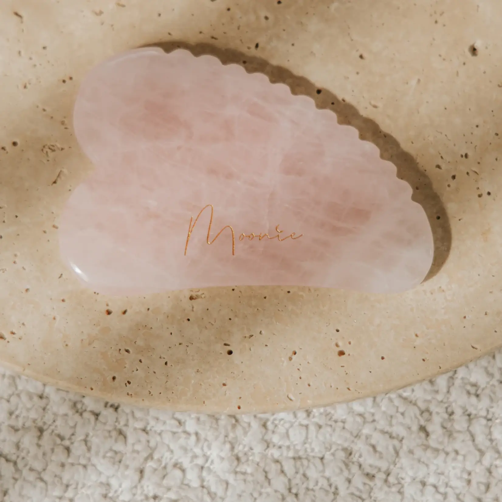 Moonie Gua Sha Heart Tool - Rose Quartz