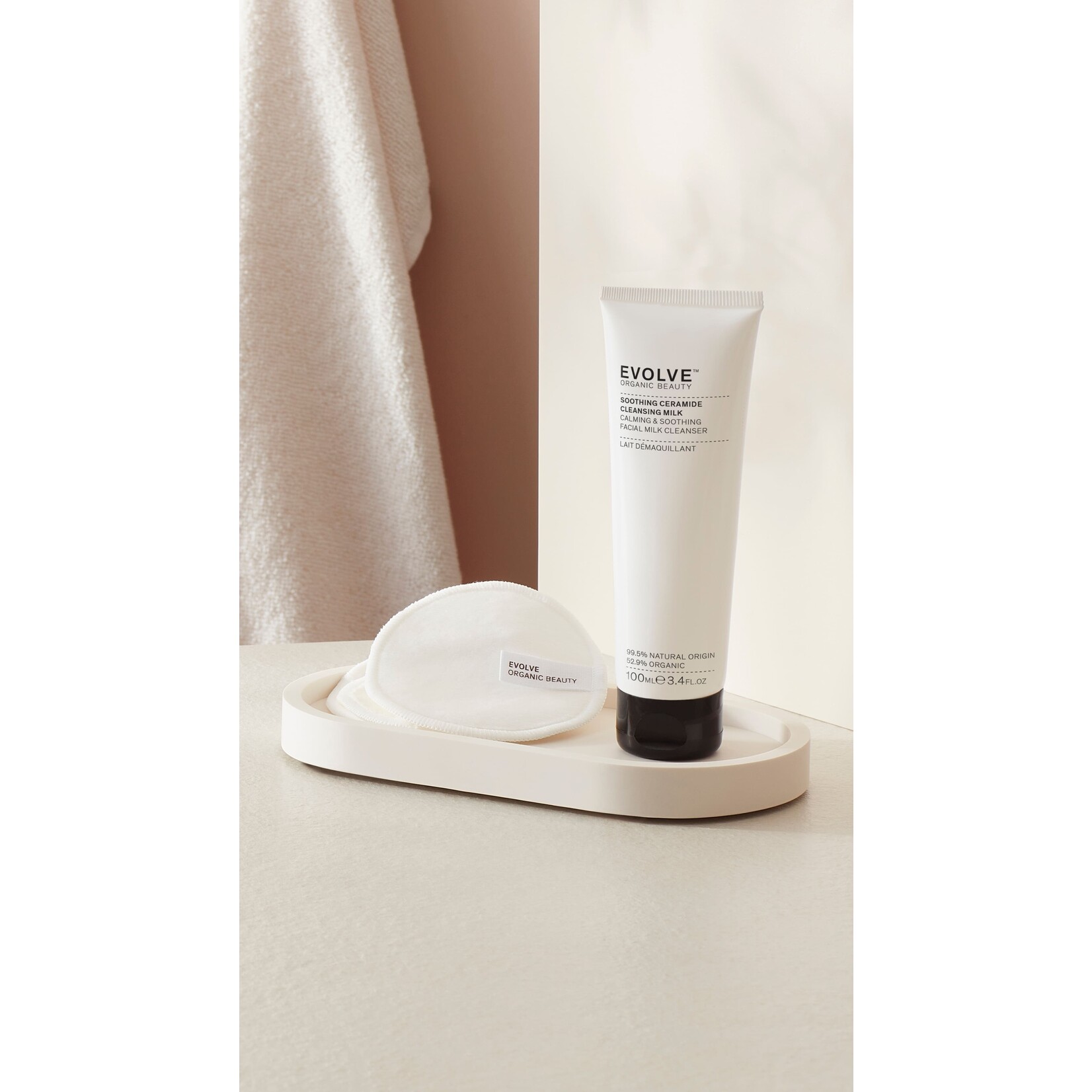 Evolve Organic Beauty Soothing Ceramide Cleansing Milk