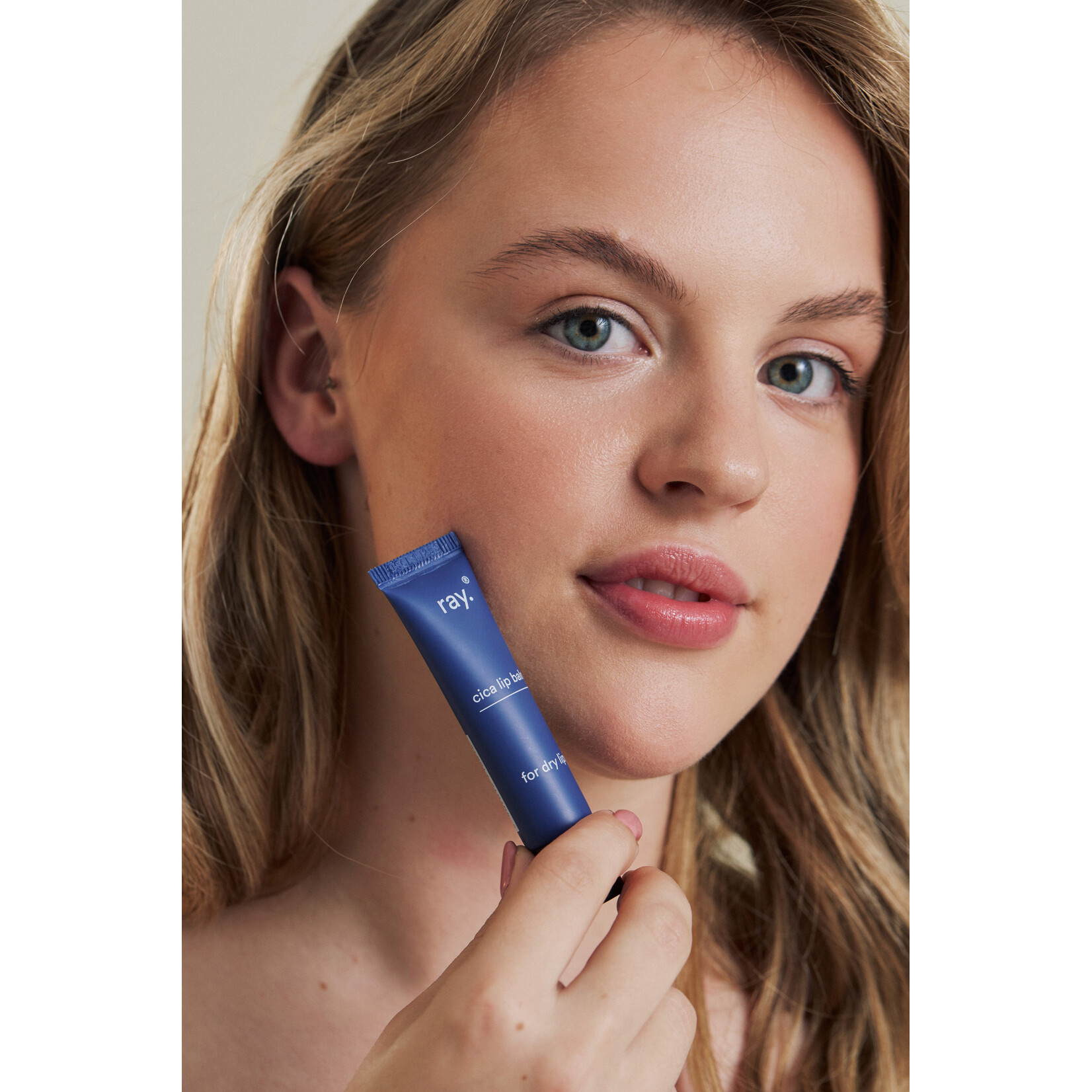 Ray. Cica Lip Balm