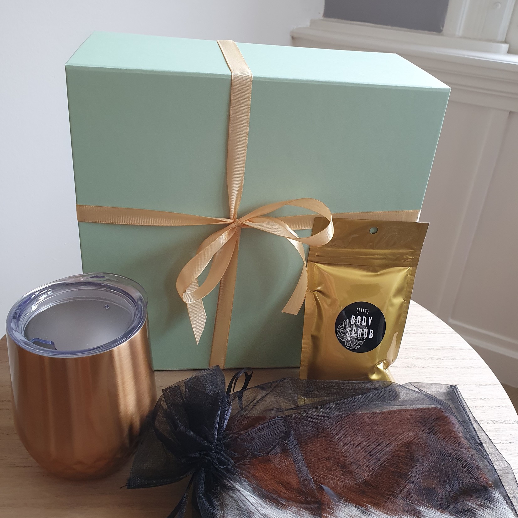 Eve's Gifts Leather mini Bag & Mug - Mint Gift box