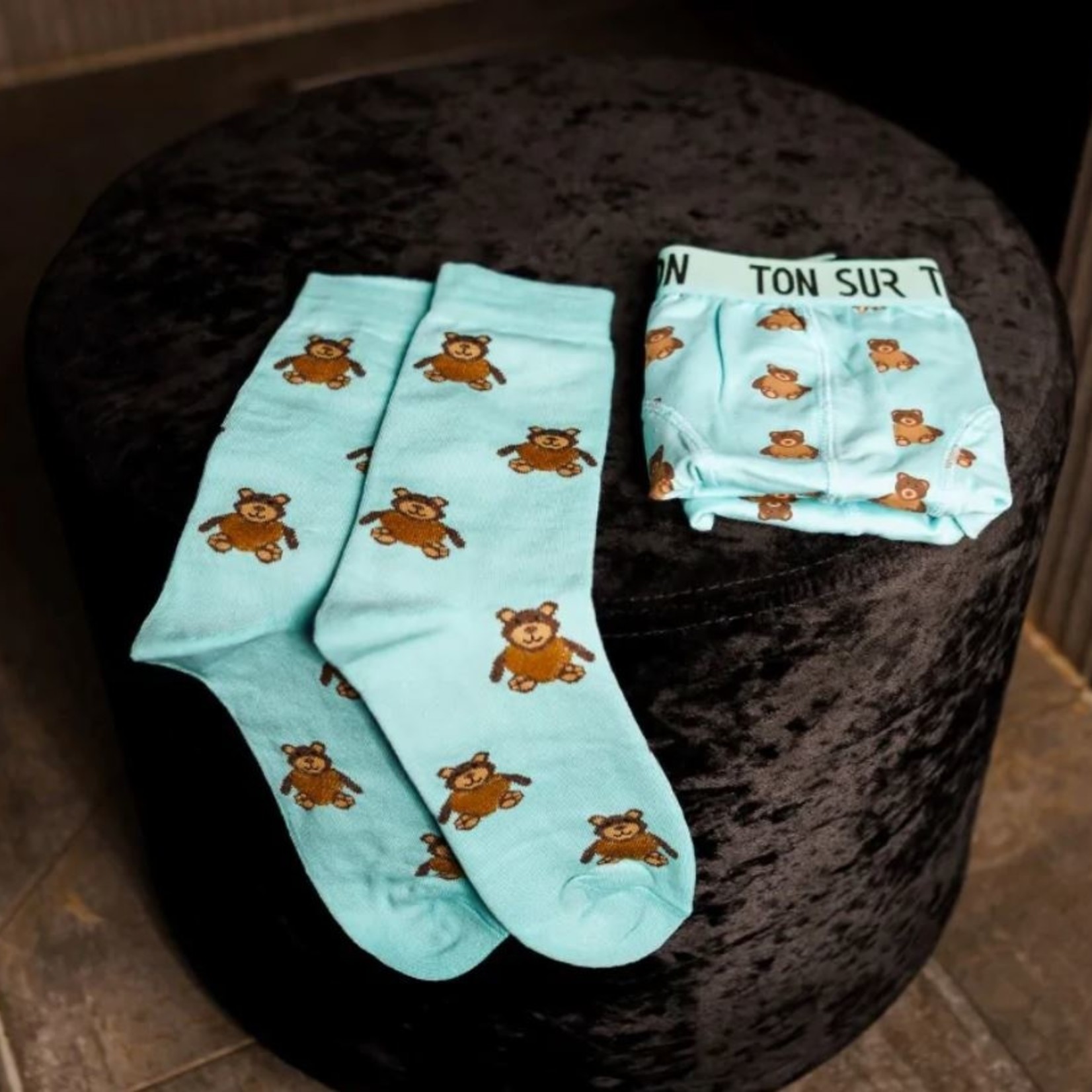 Theodore set of boxers & socks - Eve's Gifts