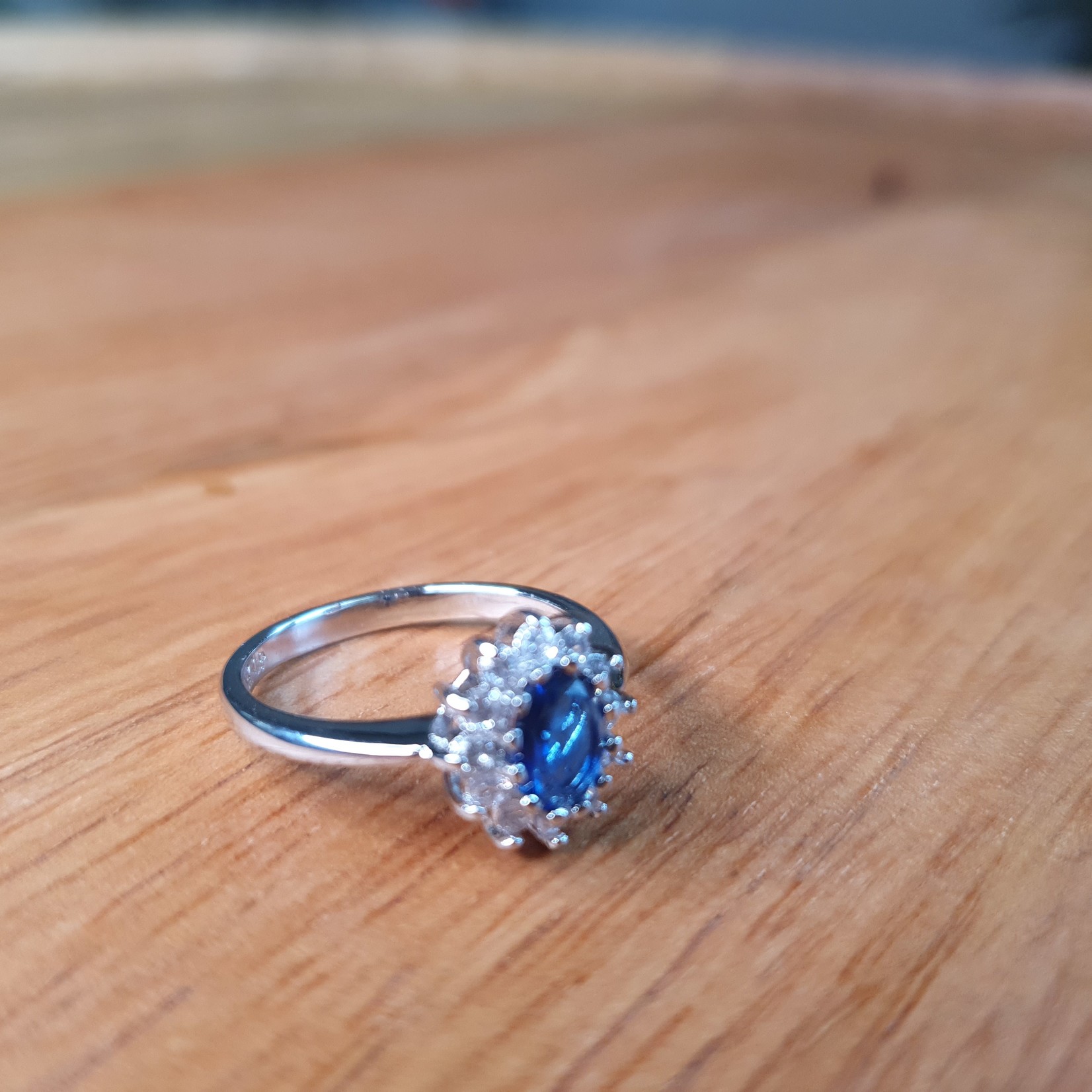 Eve's Gifts Zilveren princess ring met blauwe steen