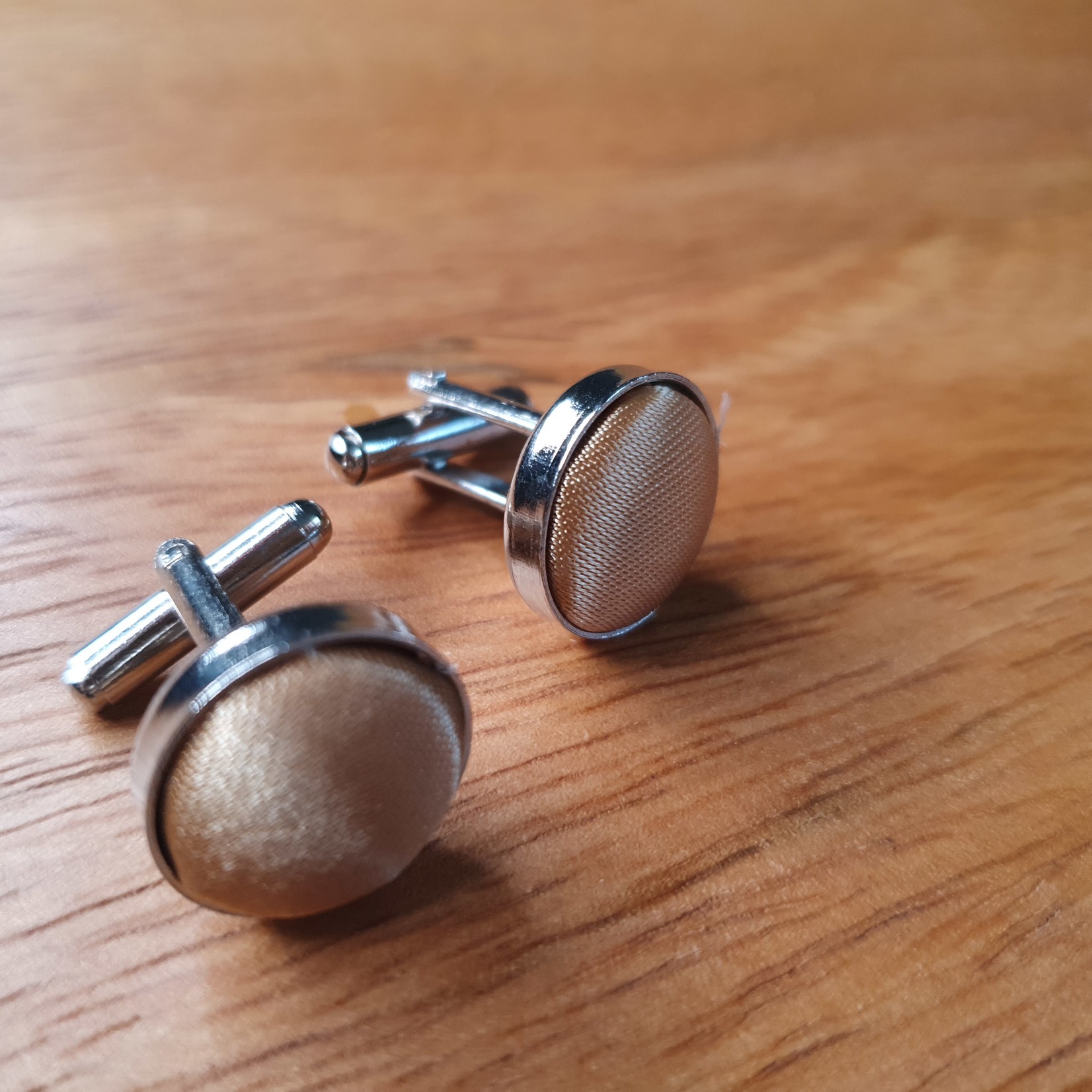 Eve's Gifts Champagne color cufflinks