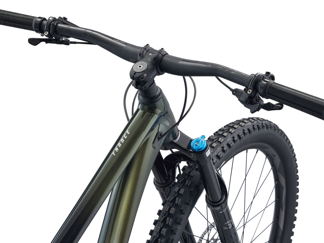 SAMPLE Giant Trance 29 1 2022 maat M
