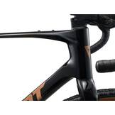 Giant Revolt Advanced 2 2026 Carbon