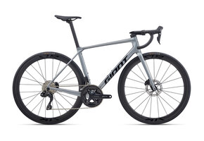Giant TCR Advanced Pro 1 DI2 2026 Tech Silver