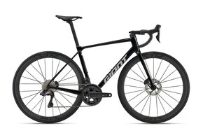 Giant TCR Advanced Pro 0 Disc Di2 2026 Carbon