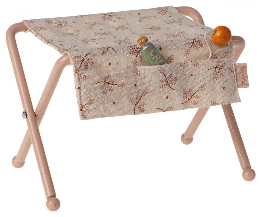 Maileg Verzorgingstafel, Baby mouse - Rose