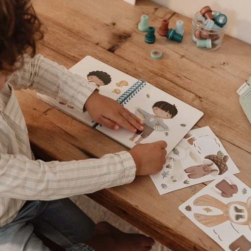 Little Dutch Aankleed- en stickerboek - Forest Friends