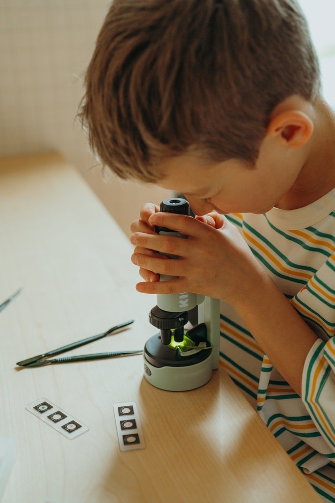 Kidywolf KIDYMICROSCOPE groene draagbare microscoop