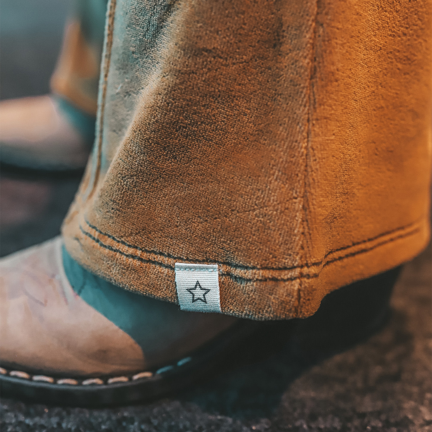 Your Wishes Velvet Jersey | Flared Legging Bone Brown