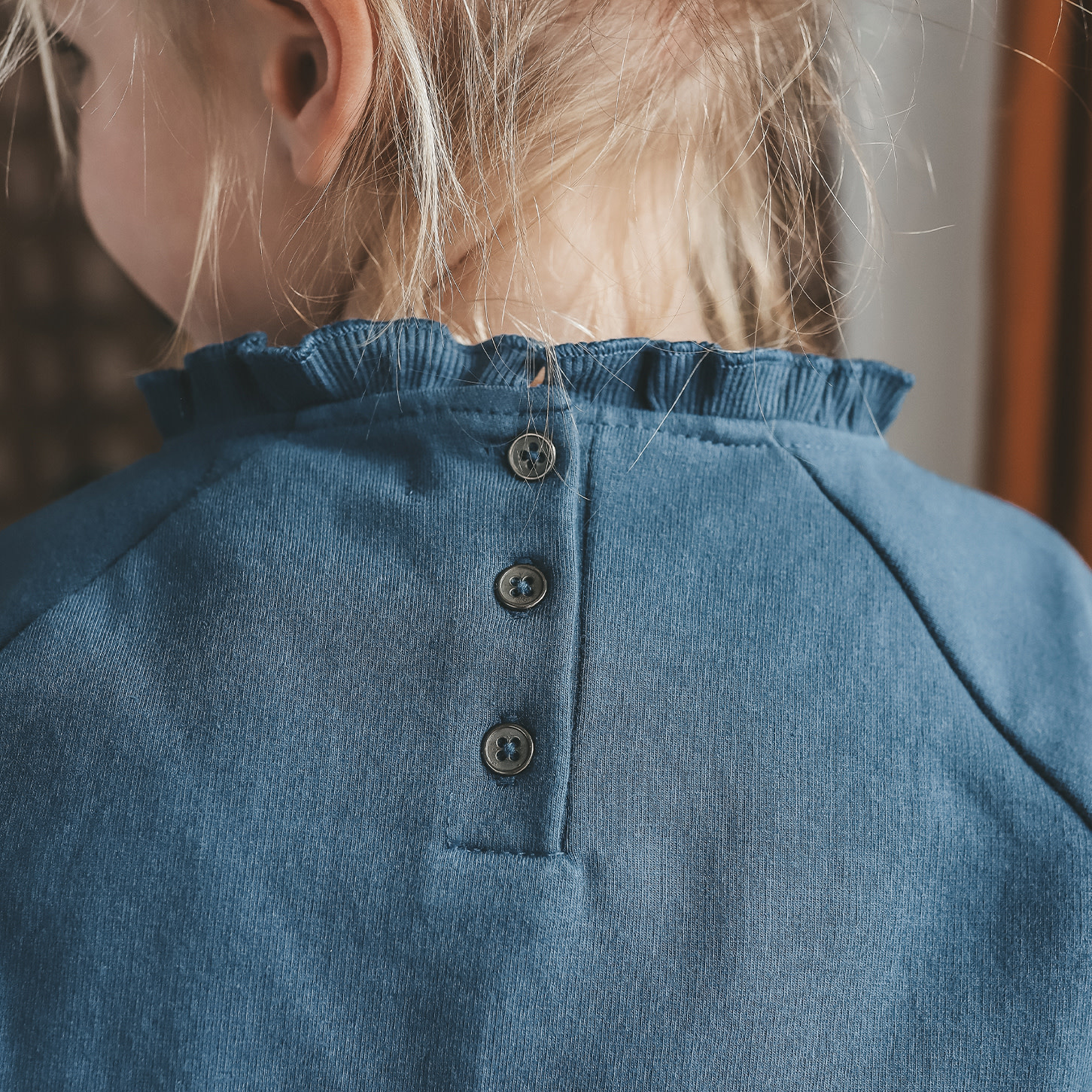 Your Wishes Bow | Ruffle Sweater Insignia Blue