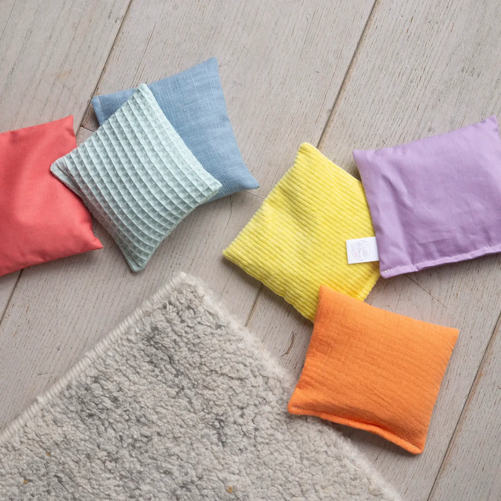 Little Botanic label Sensorische pittenzakjes - Pastel - 6 stuks