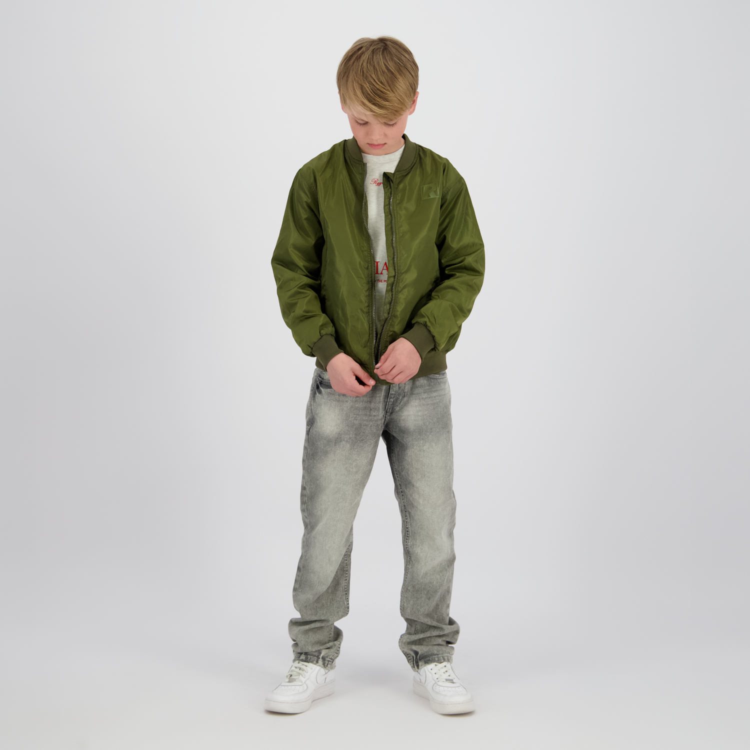 Raizzed Tombs Lawn green