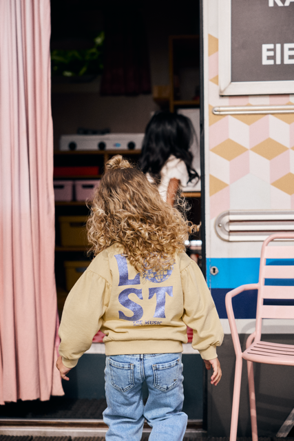 Daily7 Sweater Print Reed Yellow