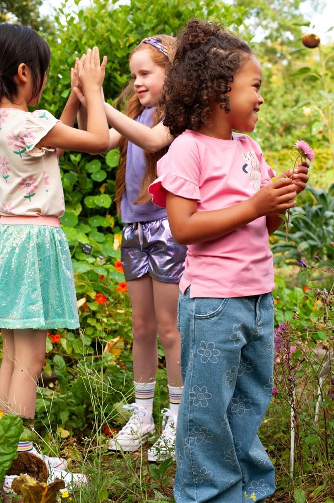 Jubel T-shirt Roze - Rolling into Spring