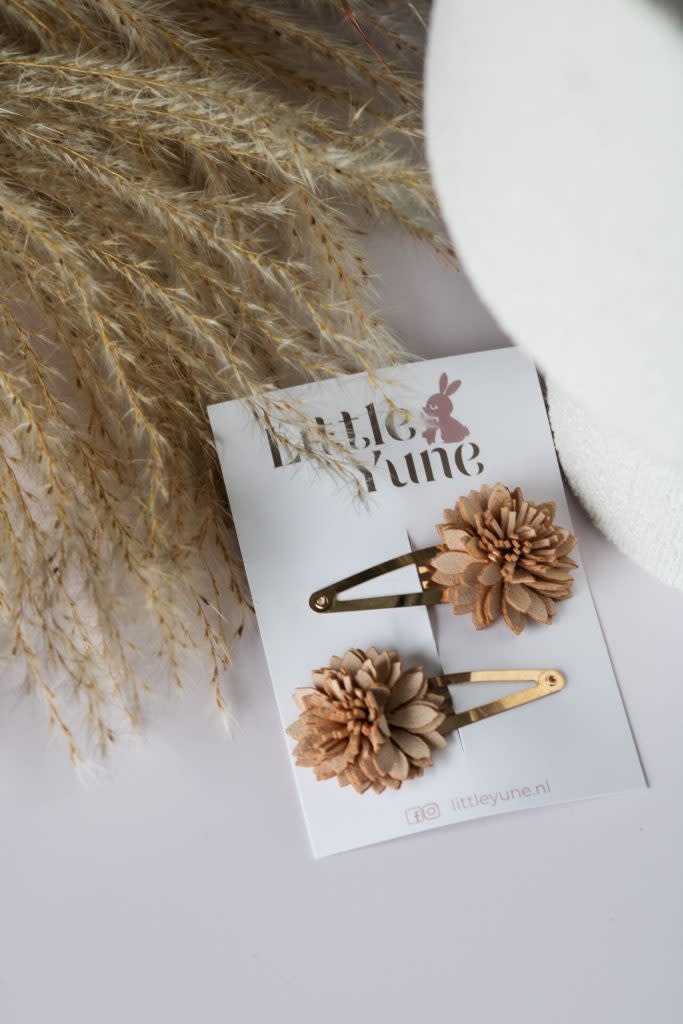 Little Yune Haarspeldjes | Bloemenspeldjes Soléa – Beige