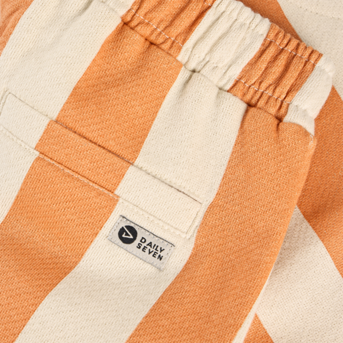 Daily7 Shorts Big Stripe Sandstone