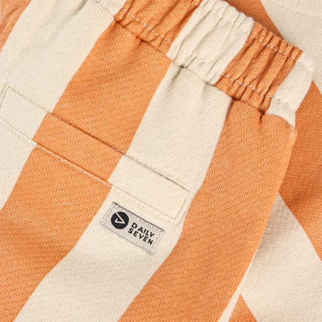 Daily7 Shorts Big Stripe Sandstone