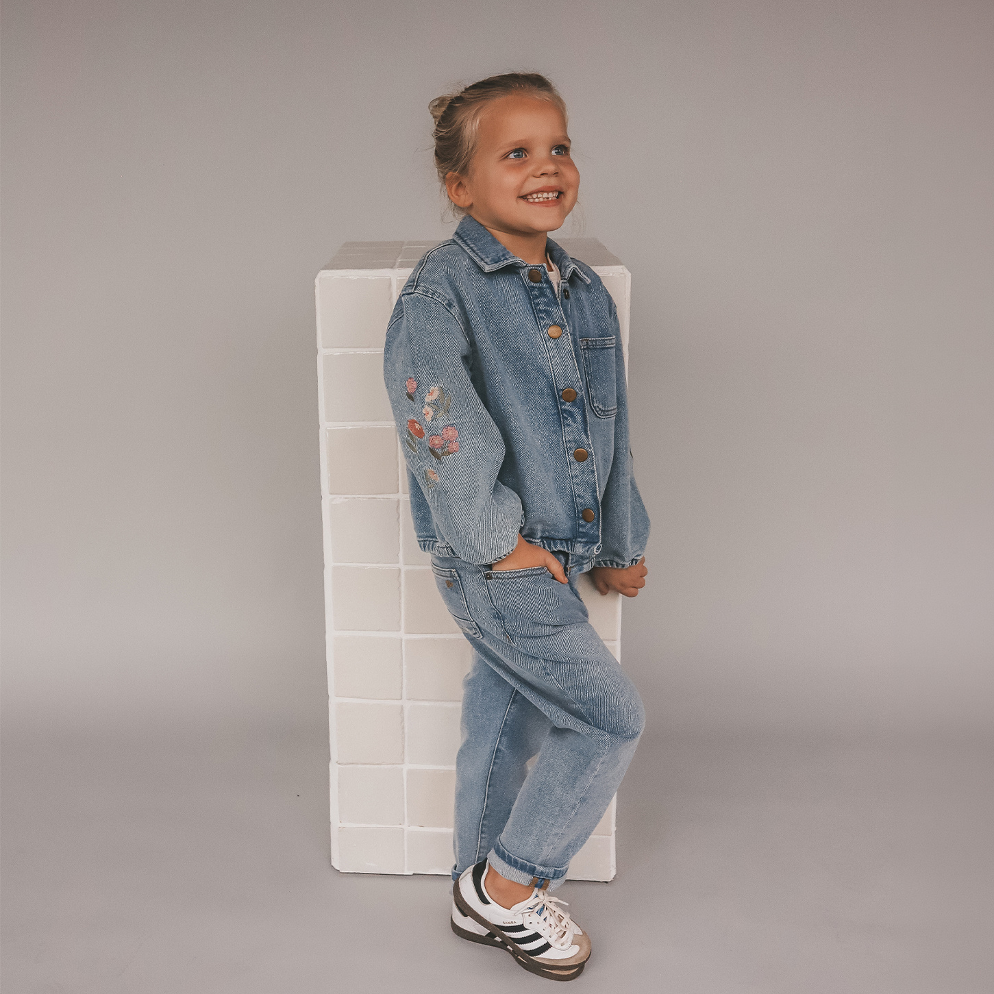 Your Wishes Stretch Denim | Baggy Jeans Blue Tint