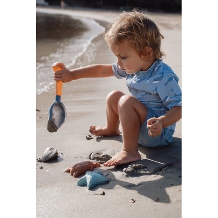 Little Dutch Strandset Schepje en Zandvormen - Blauw - Ocean World