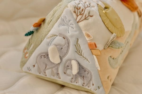 Little Dutch Activiteiten driehoek - Groen - Safari Friends GRS