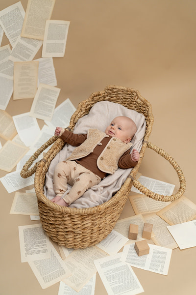 A Tiny Story baby t-shirt long sleeve Coffee
