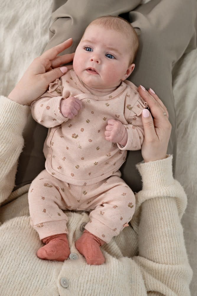 Feetje Broek pointelle rib AOP Roze melange - Fall in Love