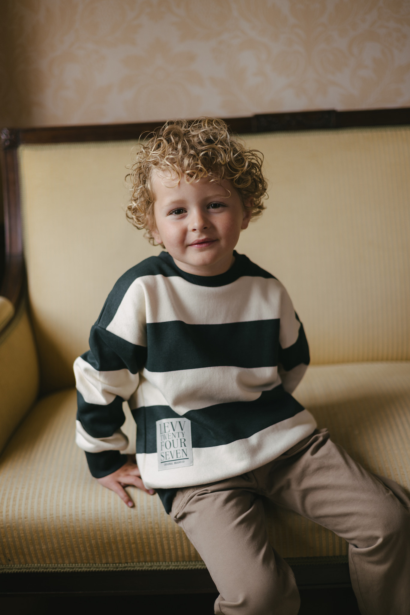 Levv Sweater LW261DARIUS AOP Black Stripe