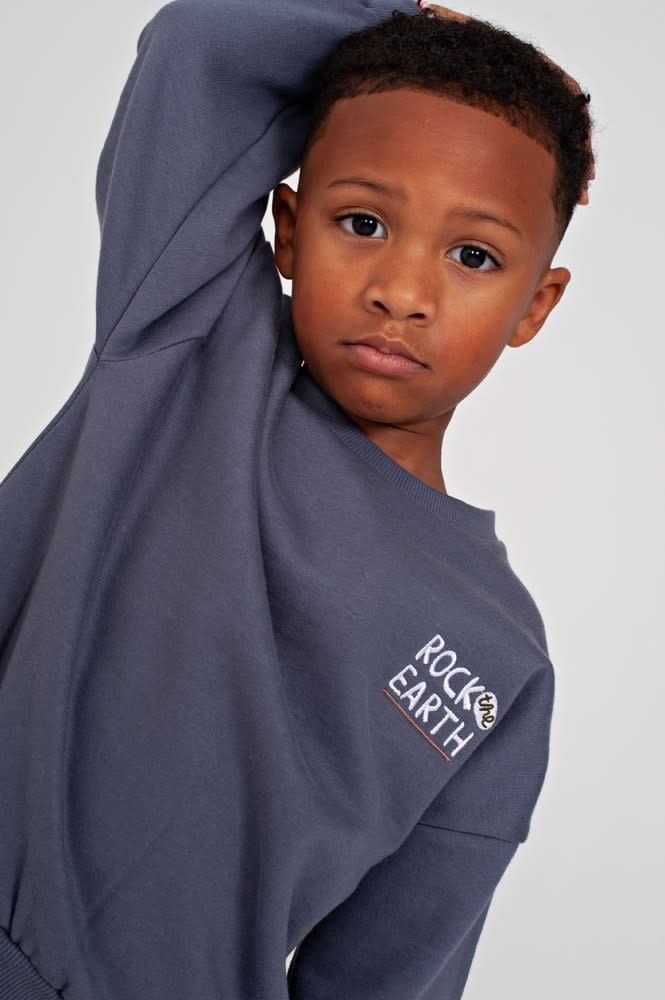 Sturdy Sweater met backprint oversized Blauw - Rock the Earth