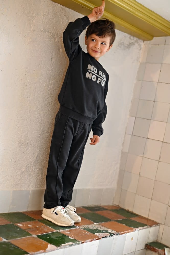 Sturdy Sweater relaxed fit Antraciet - Mountain top