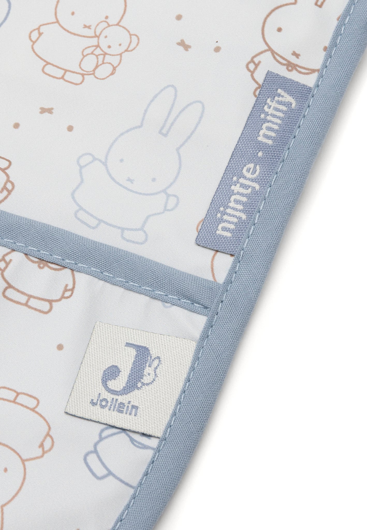 Jollein Slab Waterproof met Mouw Miffy Moments Cloudy Blue