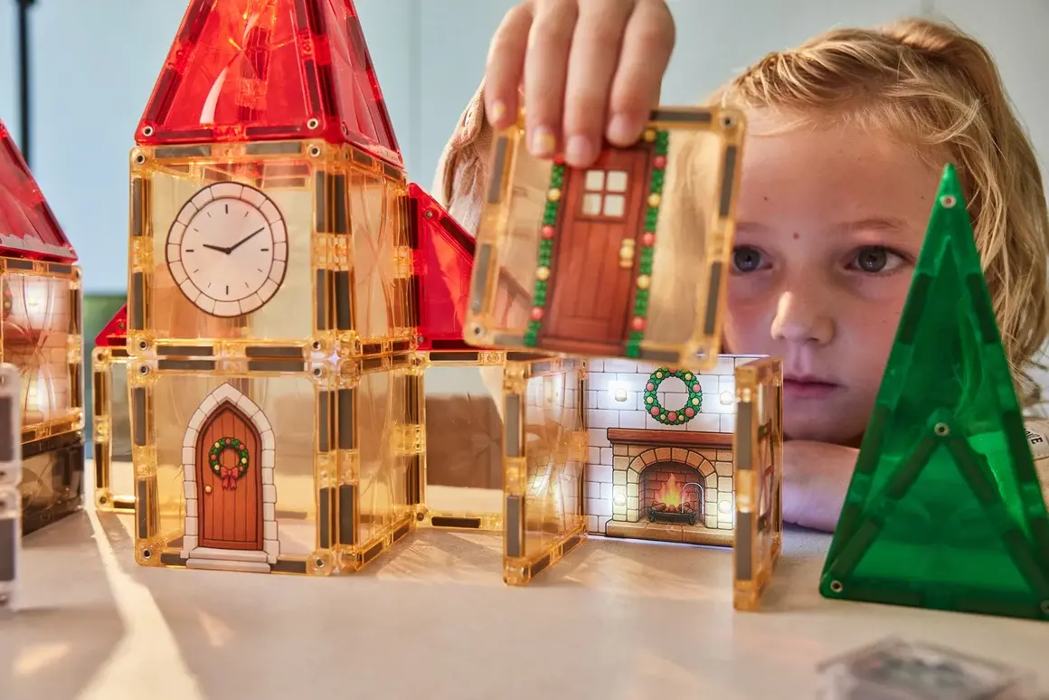 Cleverclixx Christmas Village Advent Calendar
