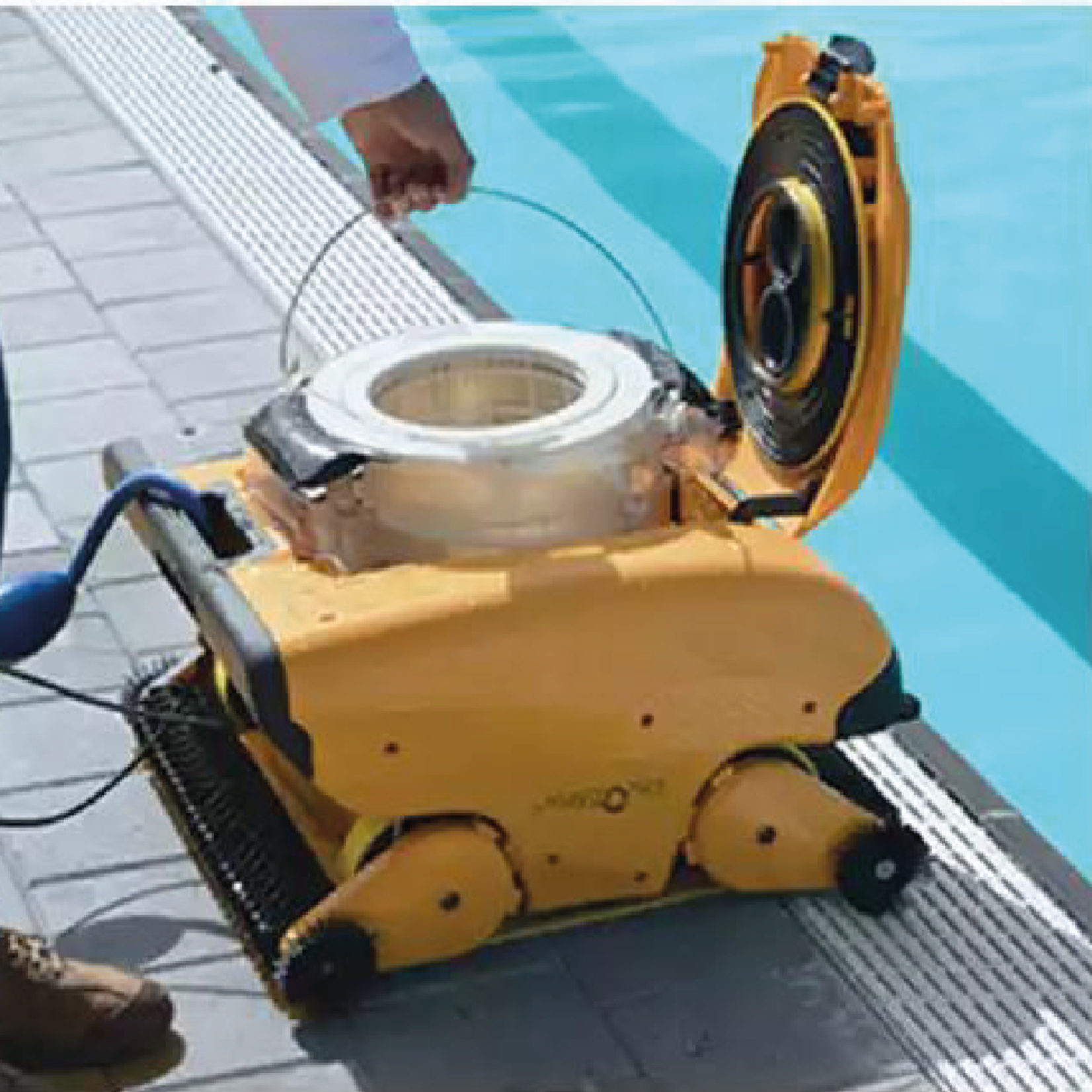 Maytronics Dolphin Dolphin Wave 300 XL | Zwembadrobot