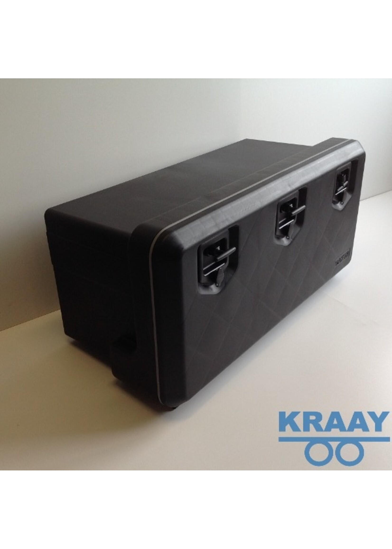 0661 Kunststof kist PVC 1030x500x455 met 3 sloten