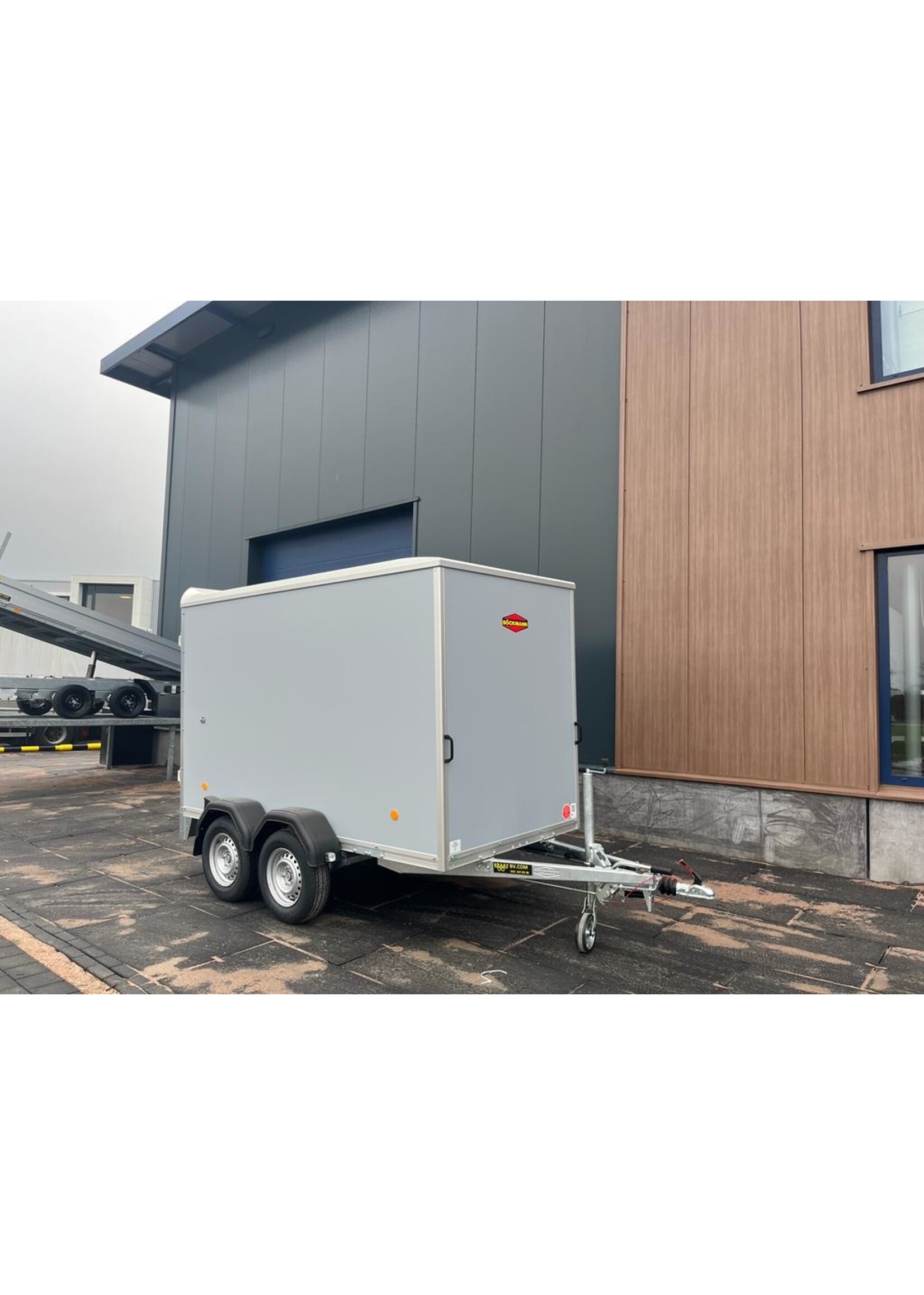 Bockmann Böckmann Gesloten Aanhangwagen | 3015L x 1500B x 1820 H | Geremd | ALL-INN AKTIE