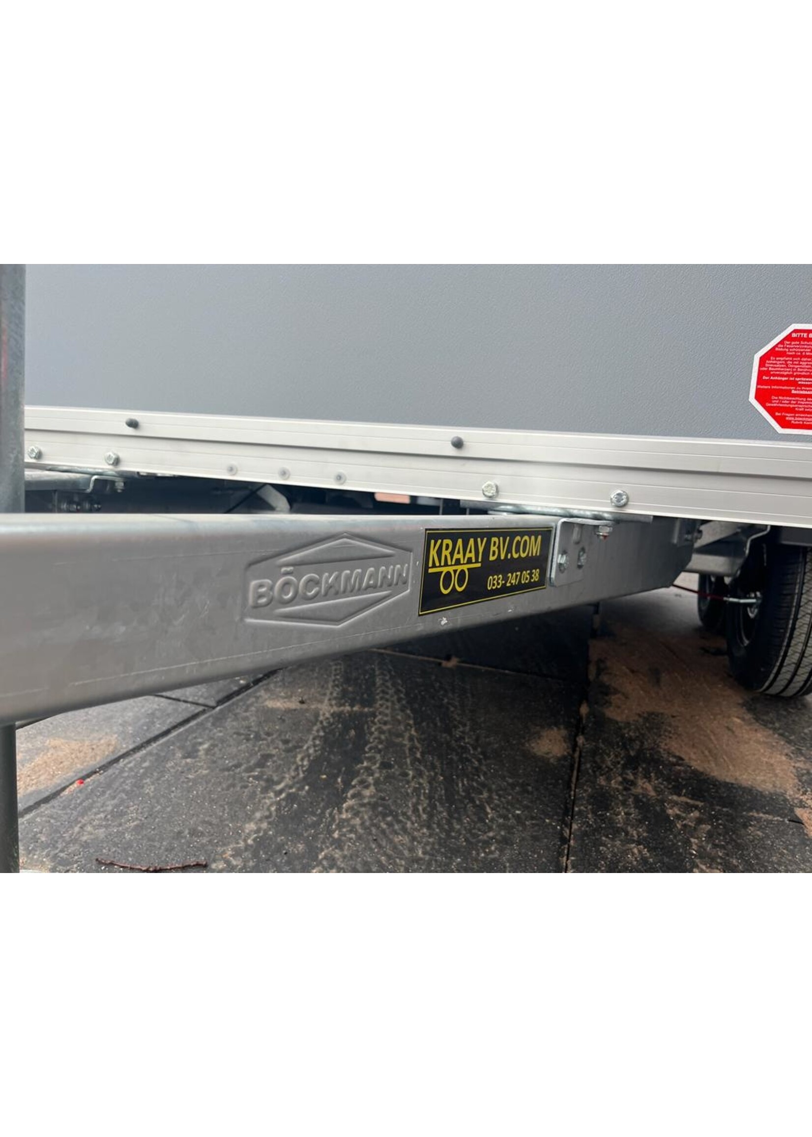 Bockmann Böckmann Gesloten Aanhangwagen | 3015L x 1500B x 1820 H | Geremd | ALL-INN AKTIE
