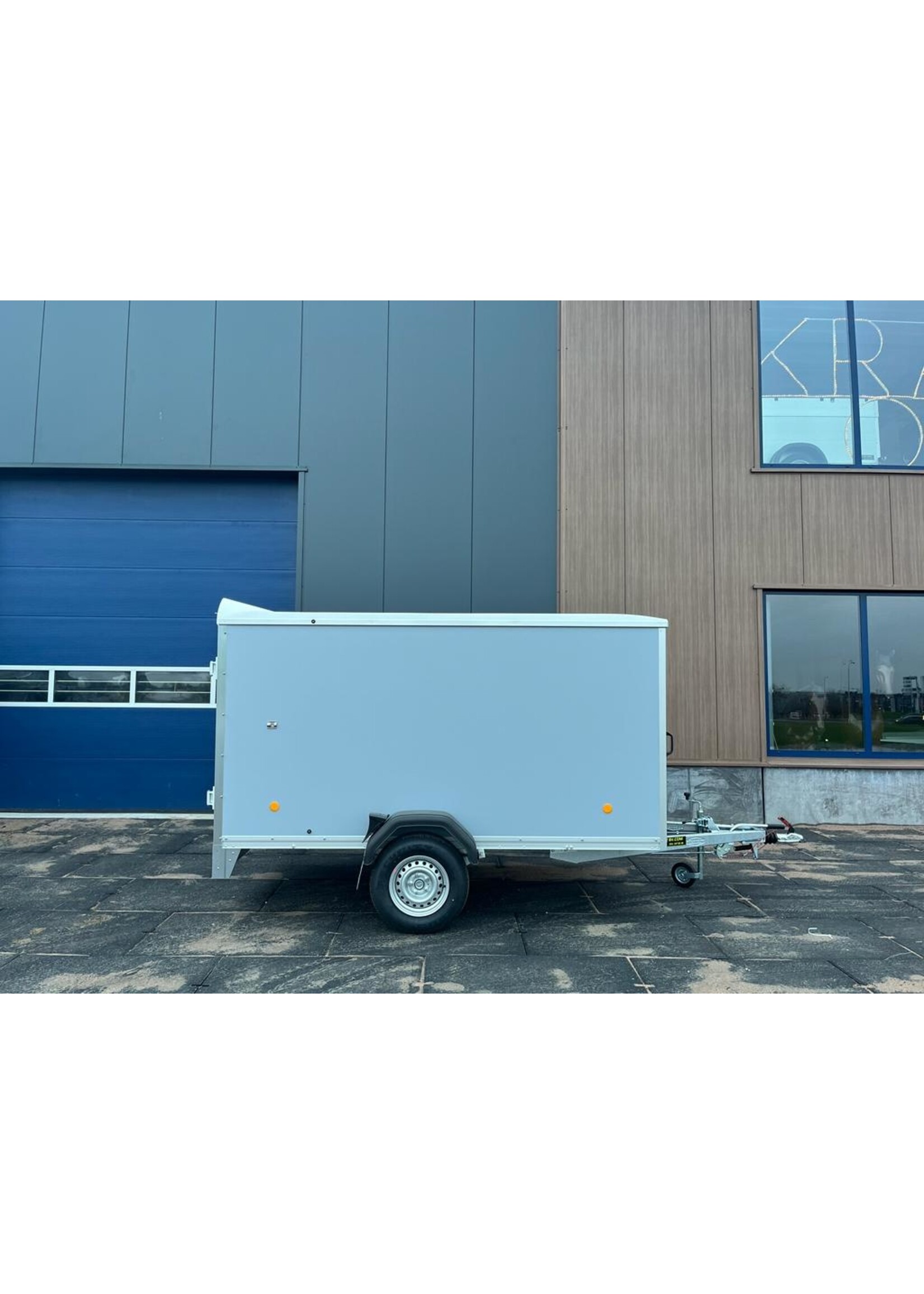 Bockmann Böckmann Gesloten Aanhangwagen | 3015L x 1500B x 1520H | Geremd  | ALL-INN AKTIE
