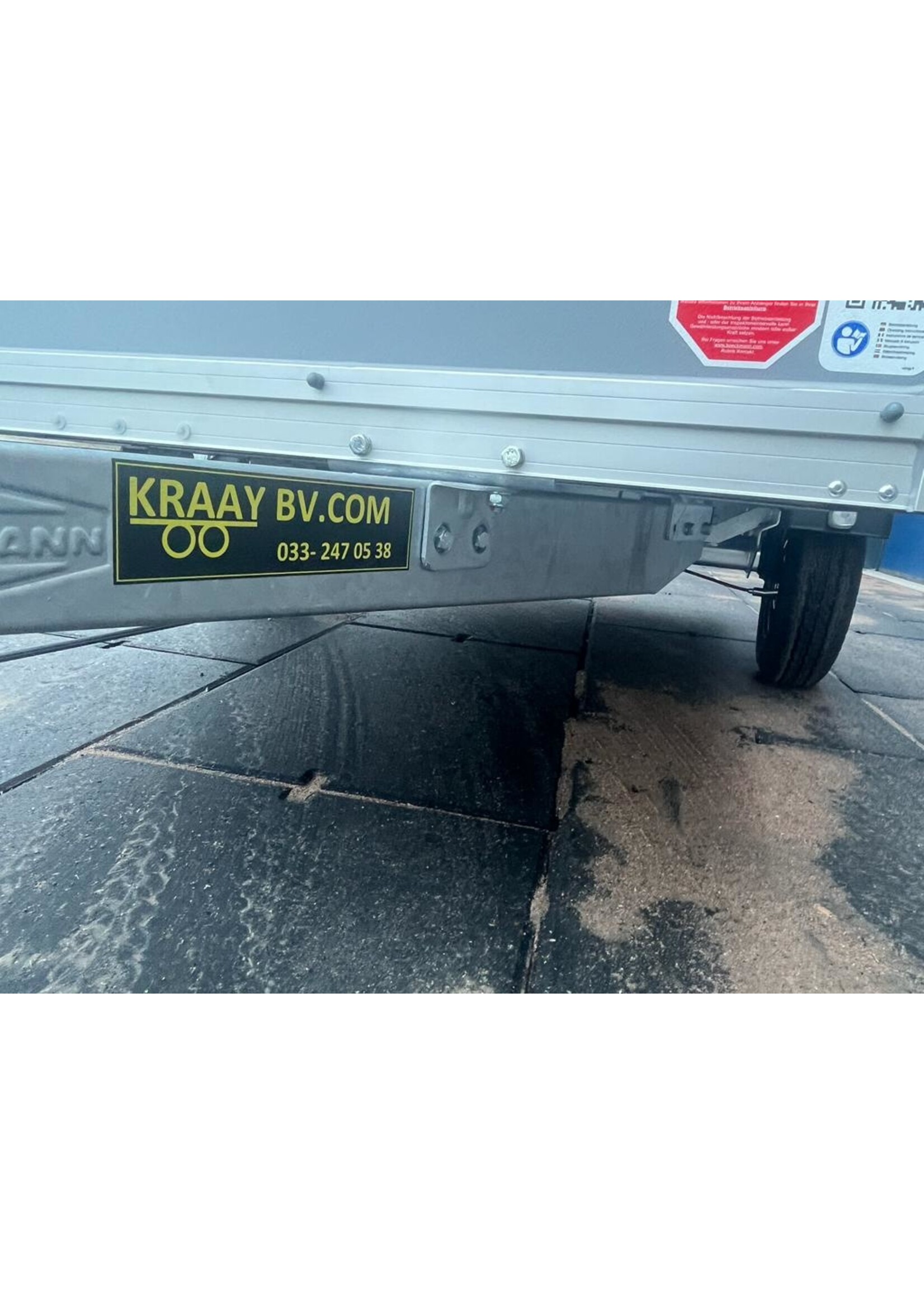 Bockmann Böckmann Gesloten Aanhangwagen | 3015L x 1500B x 1520H | Geremd  | ALL-INN AKTIE