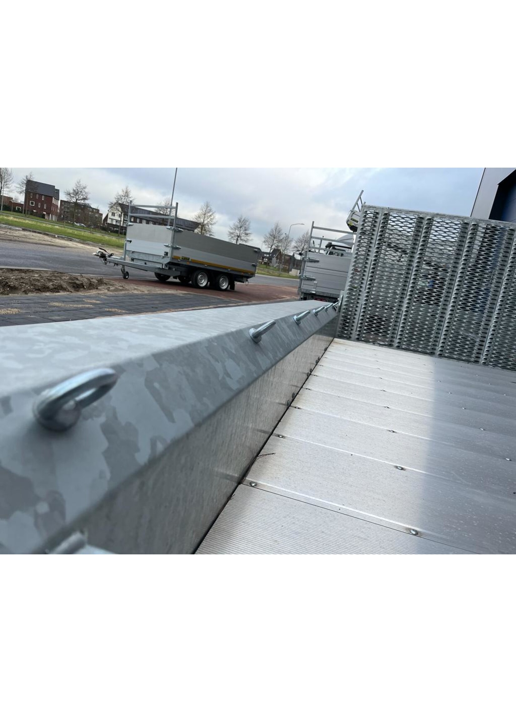 Hulco Hulco Terrax- 2 |  294 x 150 x 27 Cm | 3.000 Kg | 100 Cm Klep | ALL-IN AKTIE!