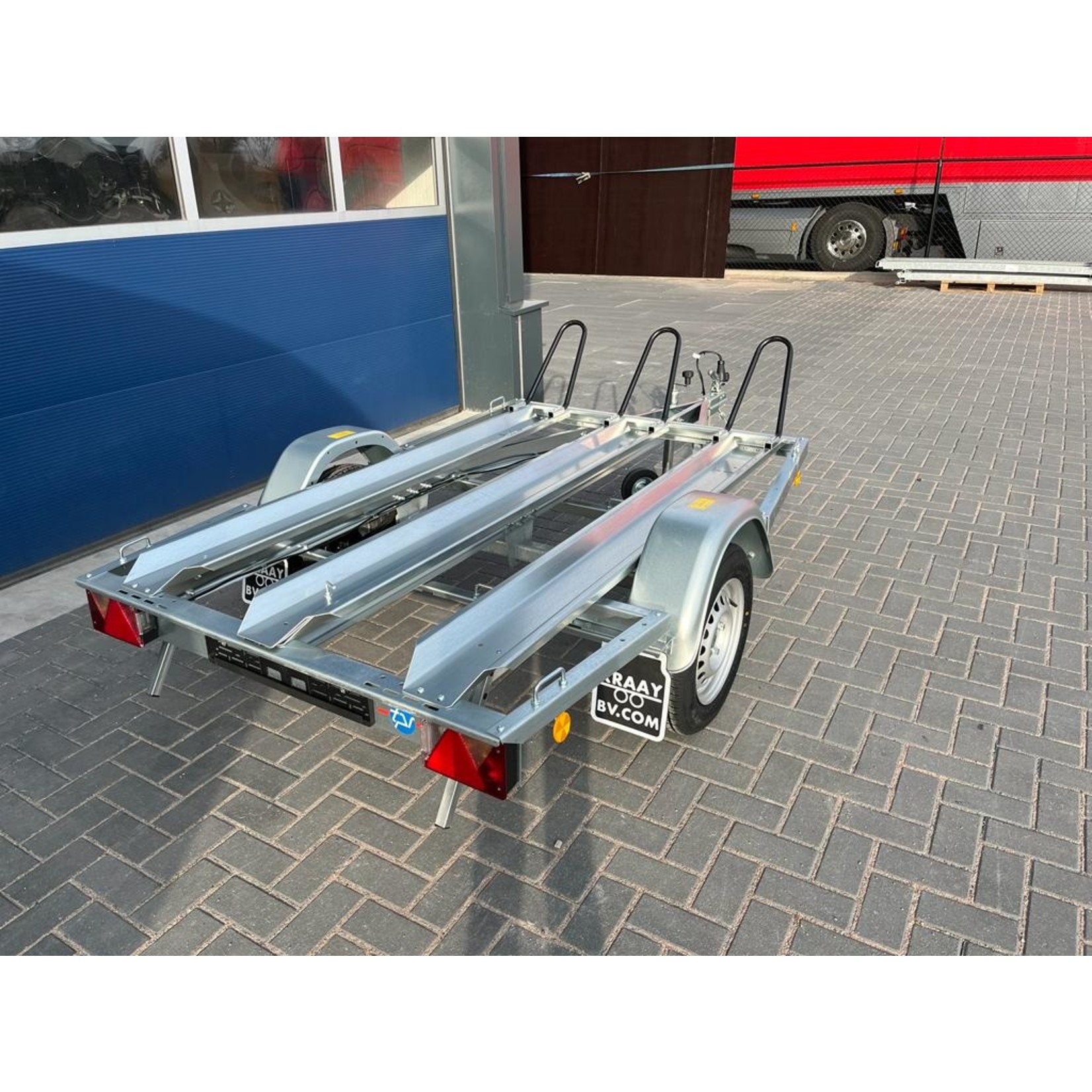 Bockmann Böckmann MU2  Motor Transporter | 197x 114 Cm | ALL-INN AKTIE