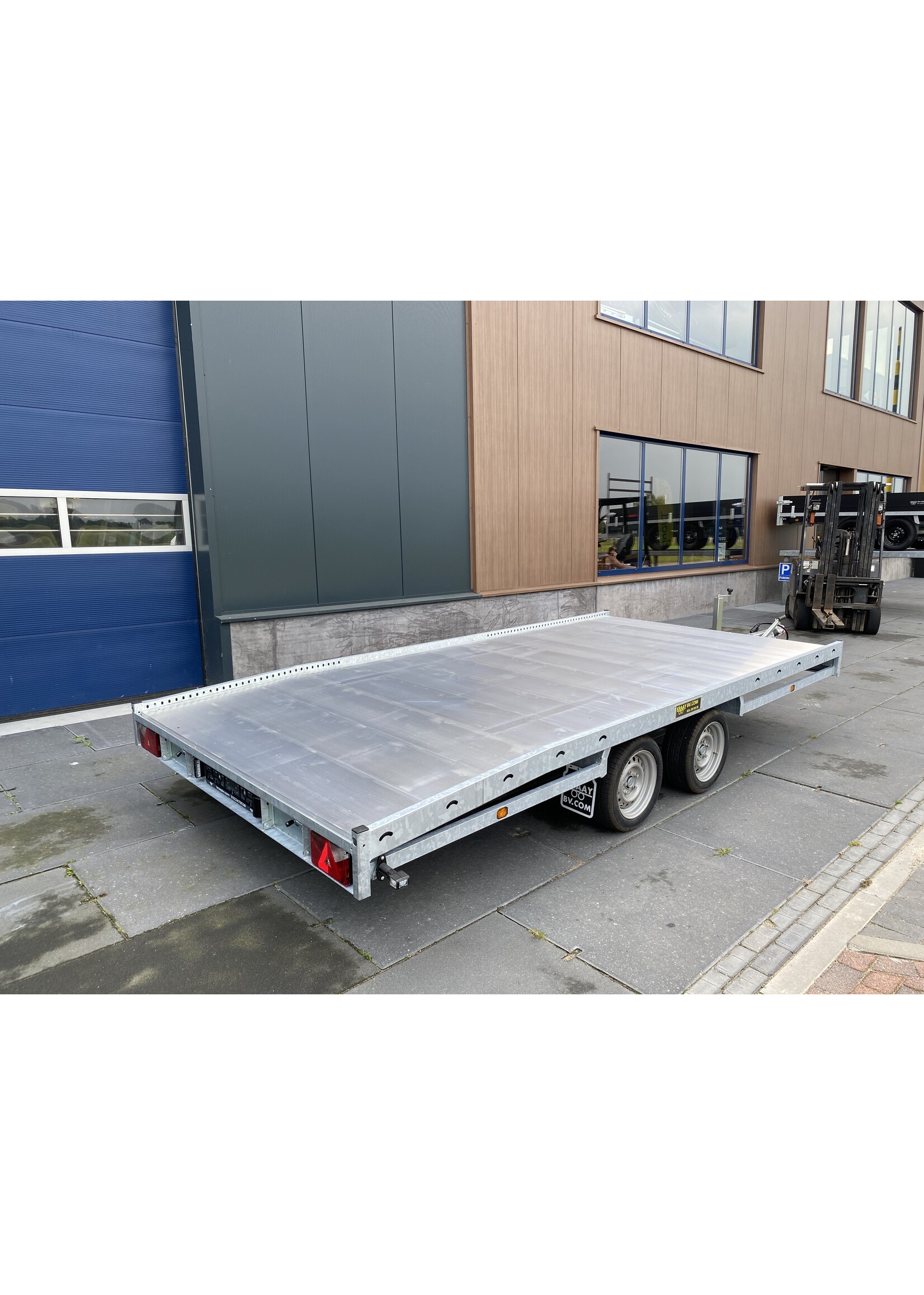 Hulco Hulco Carax-2 |  440 x 207 Cm |  3.000 Kg |  Geremd ALL - IN AKTIE!